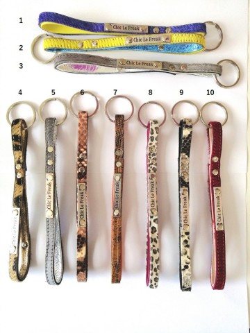 Chic le freak sleutelhanger leer