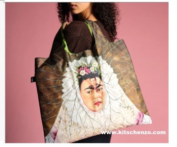 Loqi tas zelfportret frida kahlo