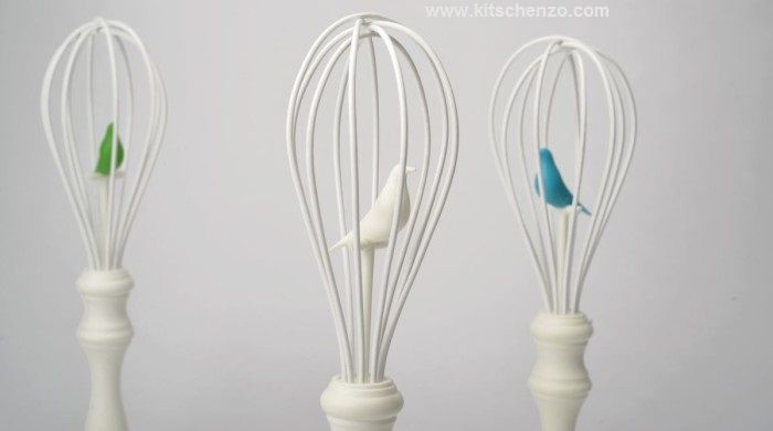 bird whisk garde met vogeltje bij kitschenzo
